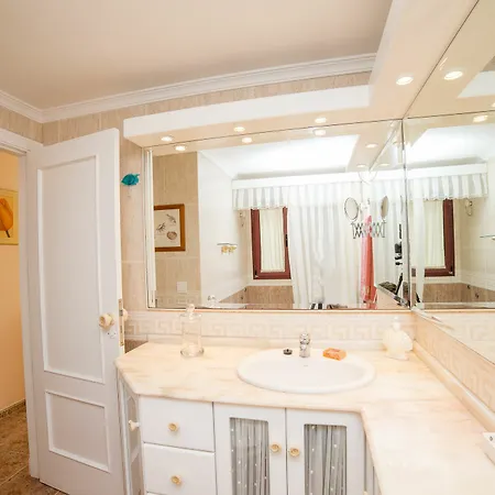 Апартаменты 30 Meters From The